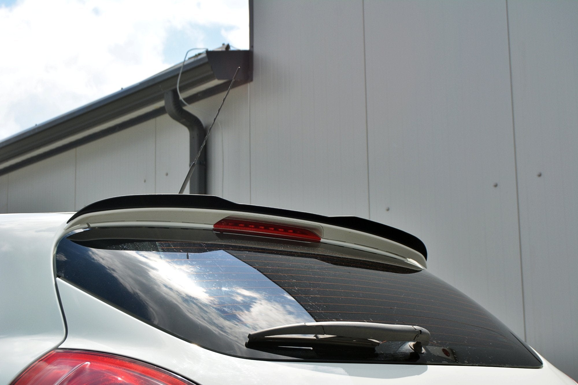Spoiler-Cap-Fiat-Bravo-MK2-Sport---Gloss-Black