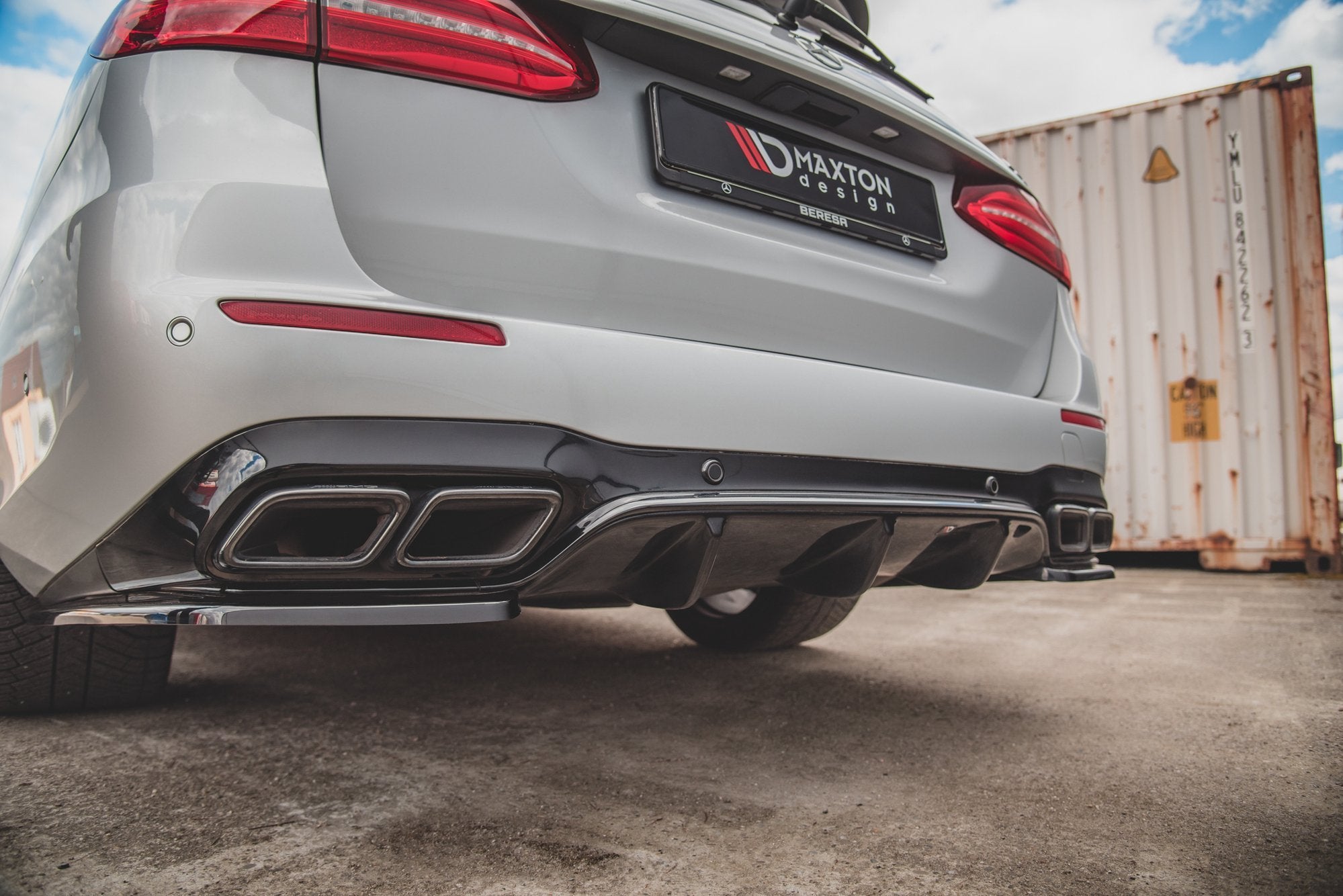 Rear-Valance-Mercedes-Benz-E63-AMG-Estate-S213---Textured