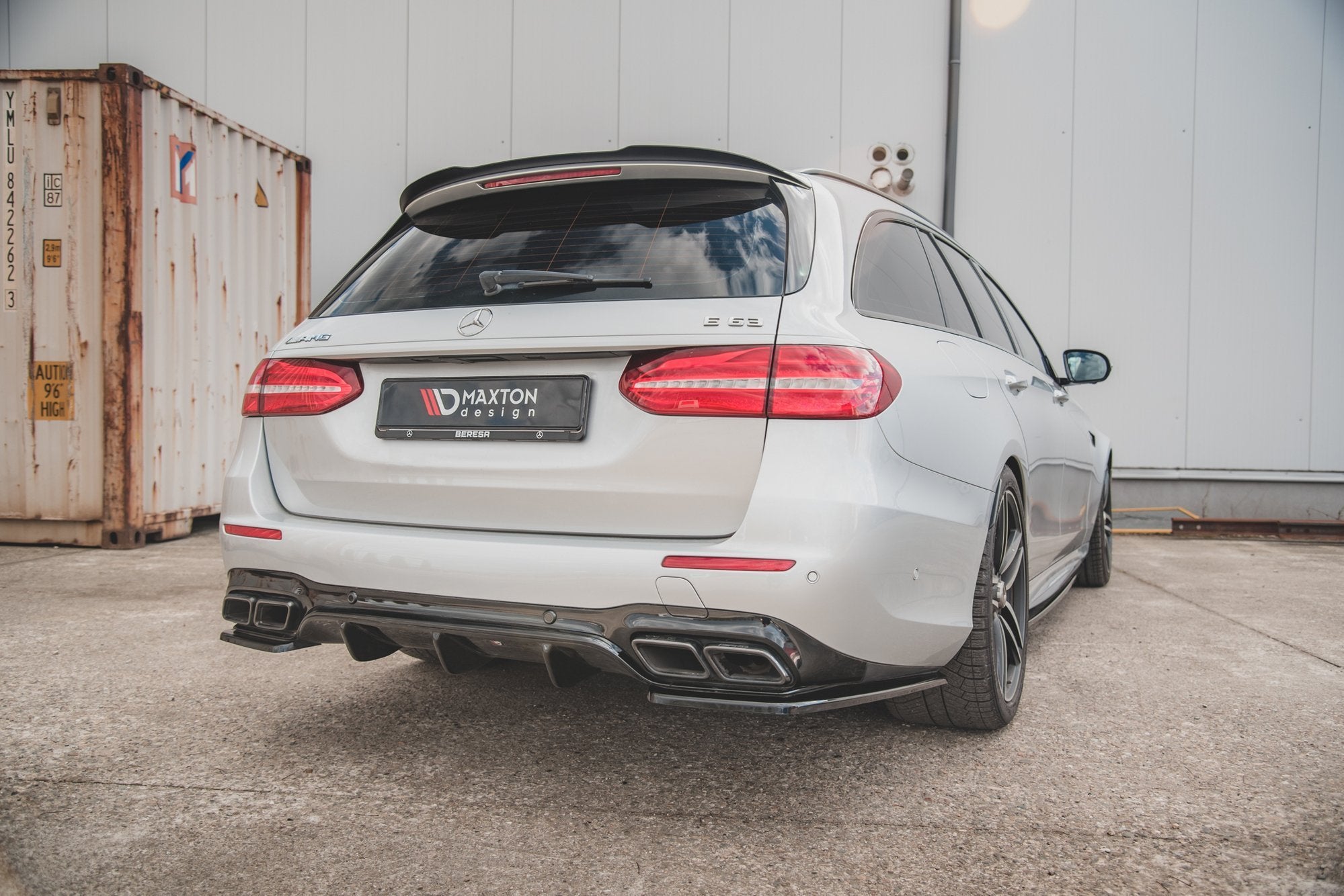 Rear-Valance-Mercedes-Benz-E63-AMG-Estate-S213---Textured